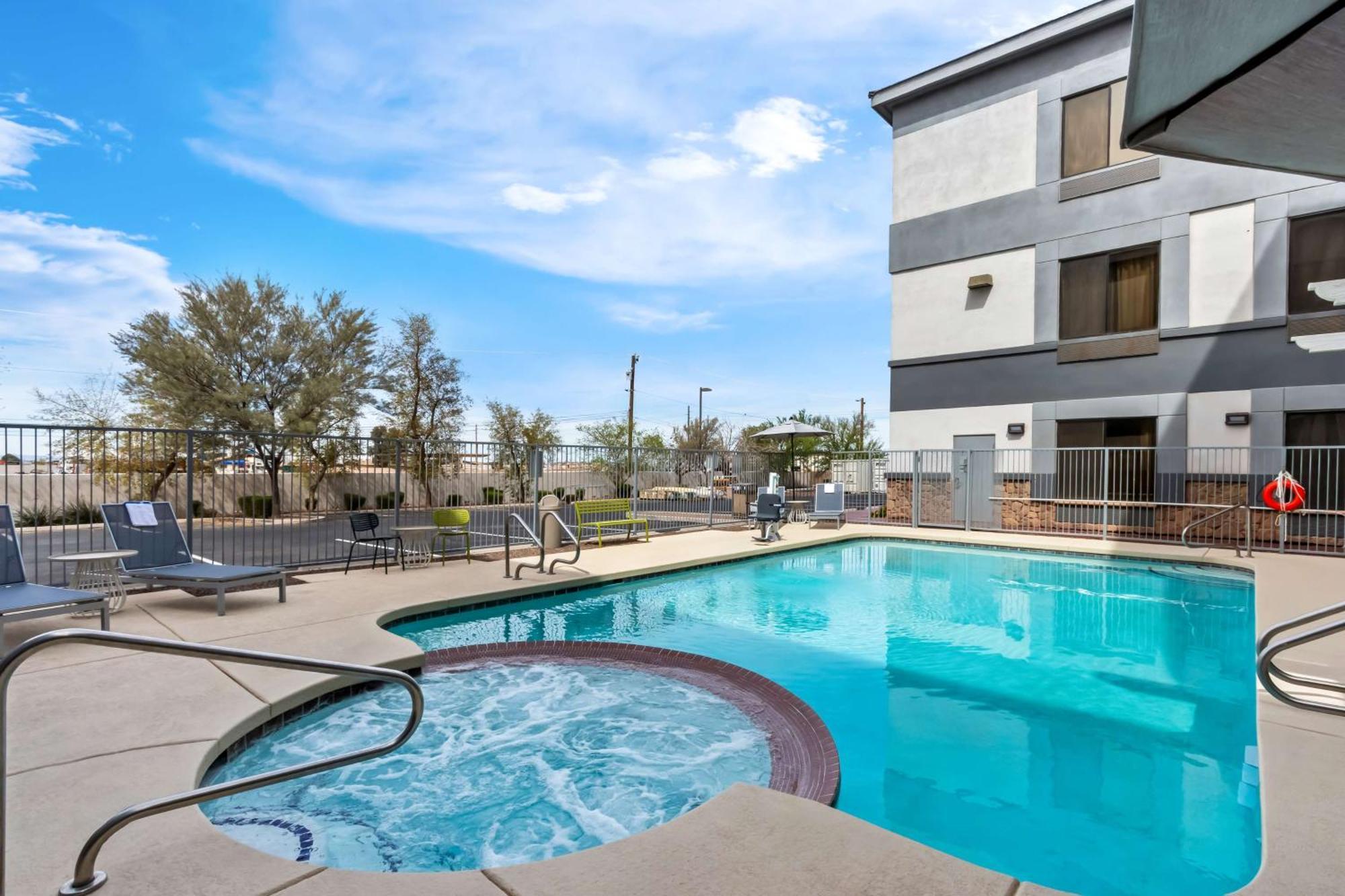 Spark By Hilton Phoenix East Mesa Zewnętrze zdjęcie